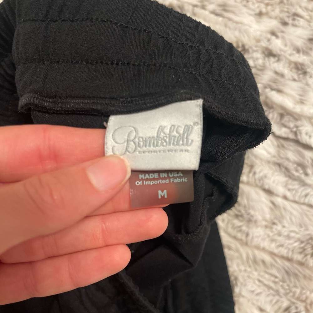 Bombshell Sportswear Joggers | Medium - Picture 4 of 6